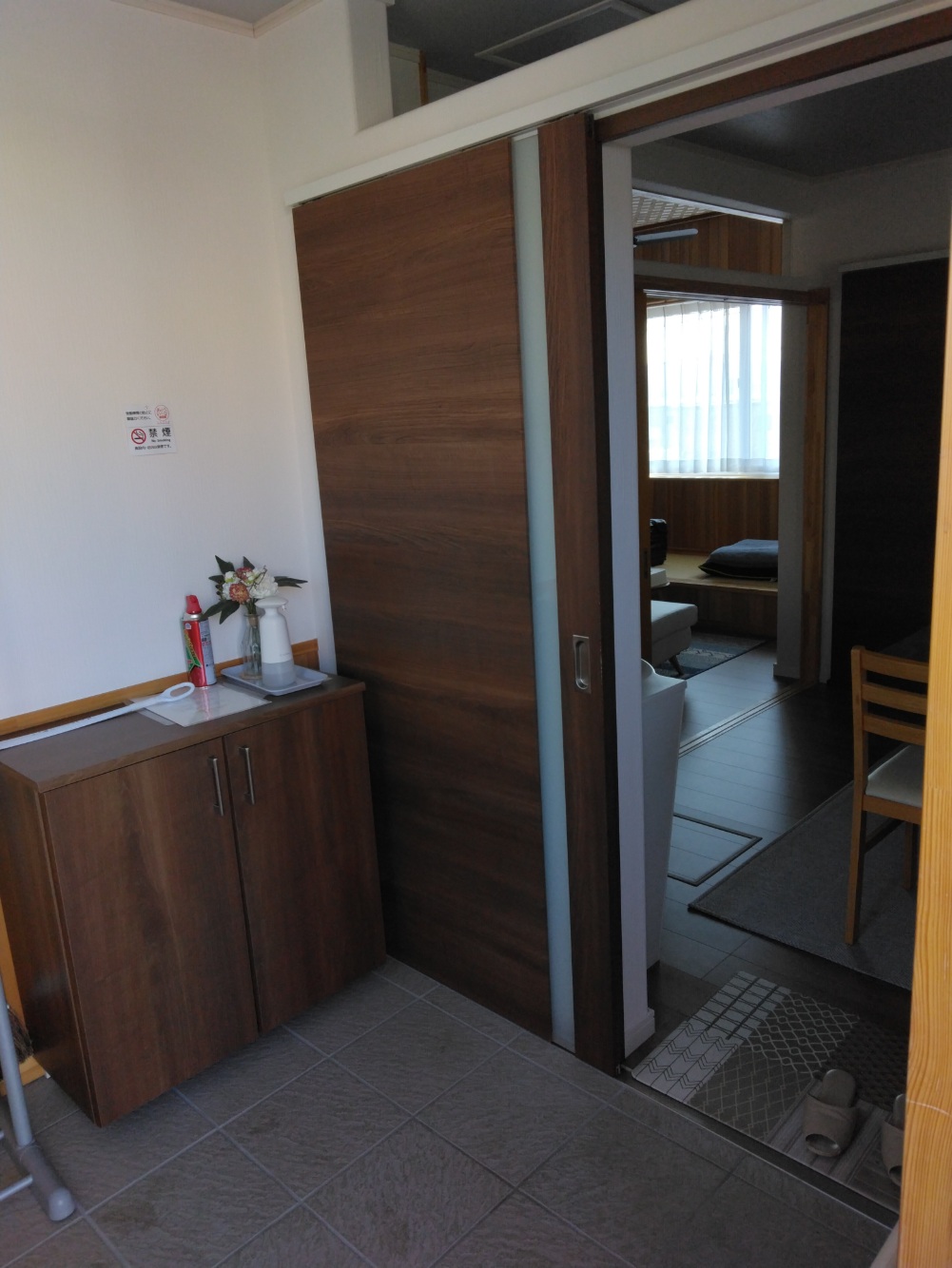 朝なぎ館内（玄関）