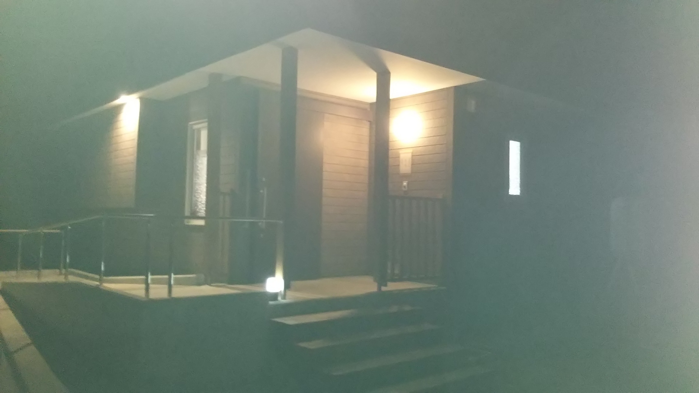 夕なぎ夜の風景