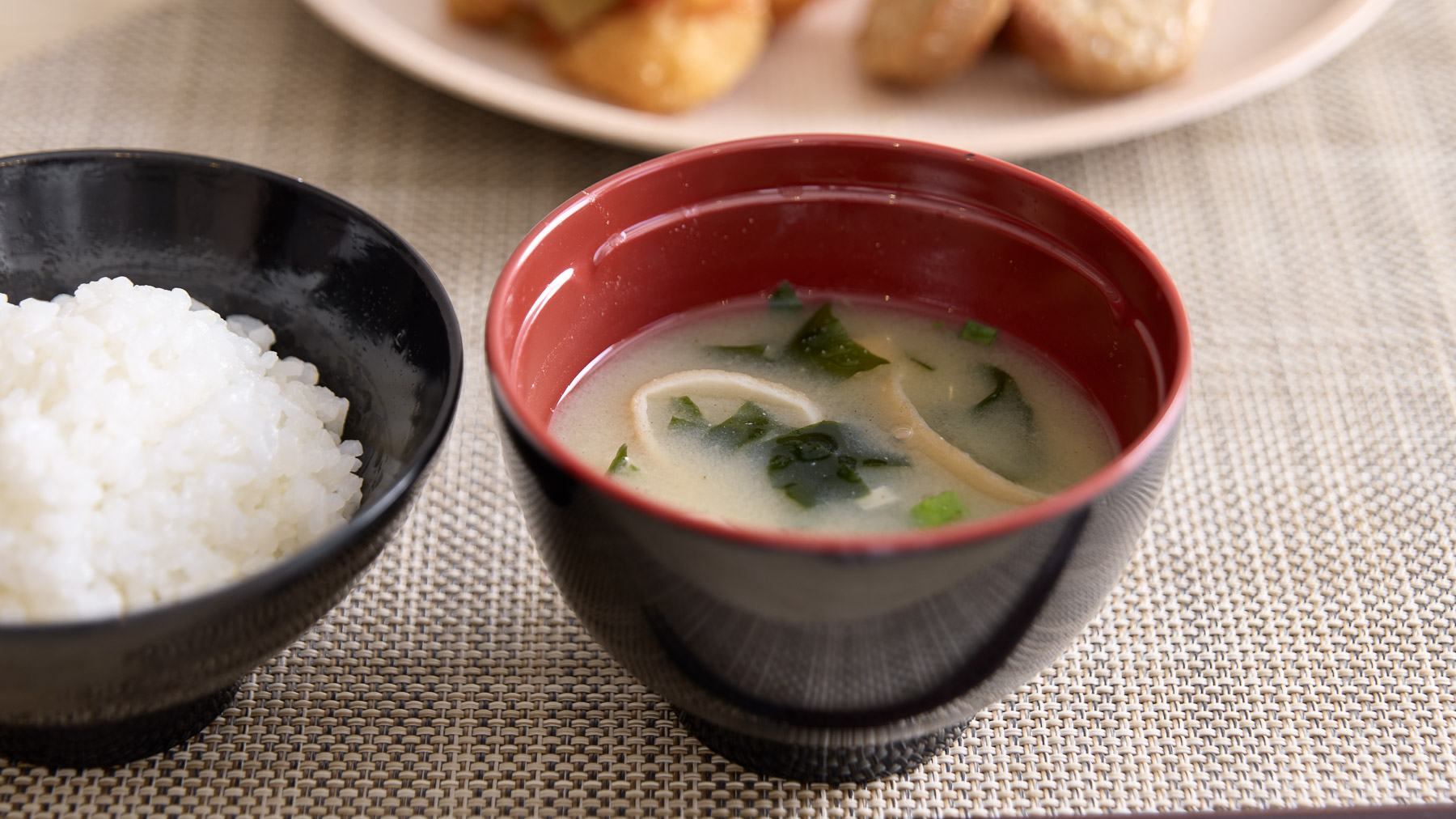 有機大豆を使用したお味噌汁でほっと一息♪