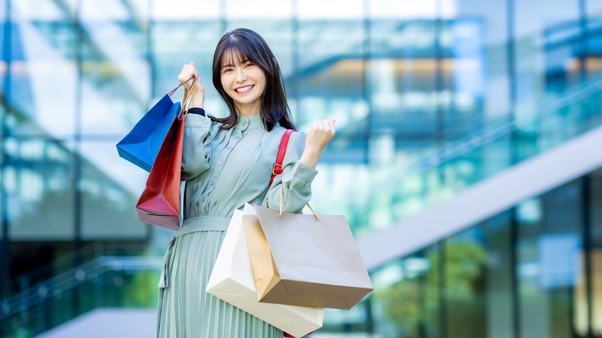 【当館から電車で15分】グルメ、映画館も楽しめる大型ショッピングモール「イオンモール大日」