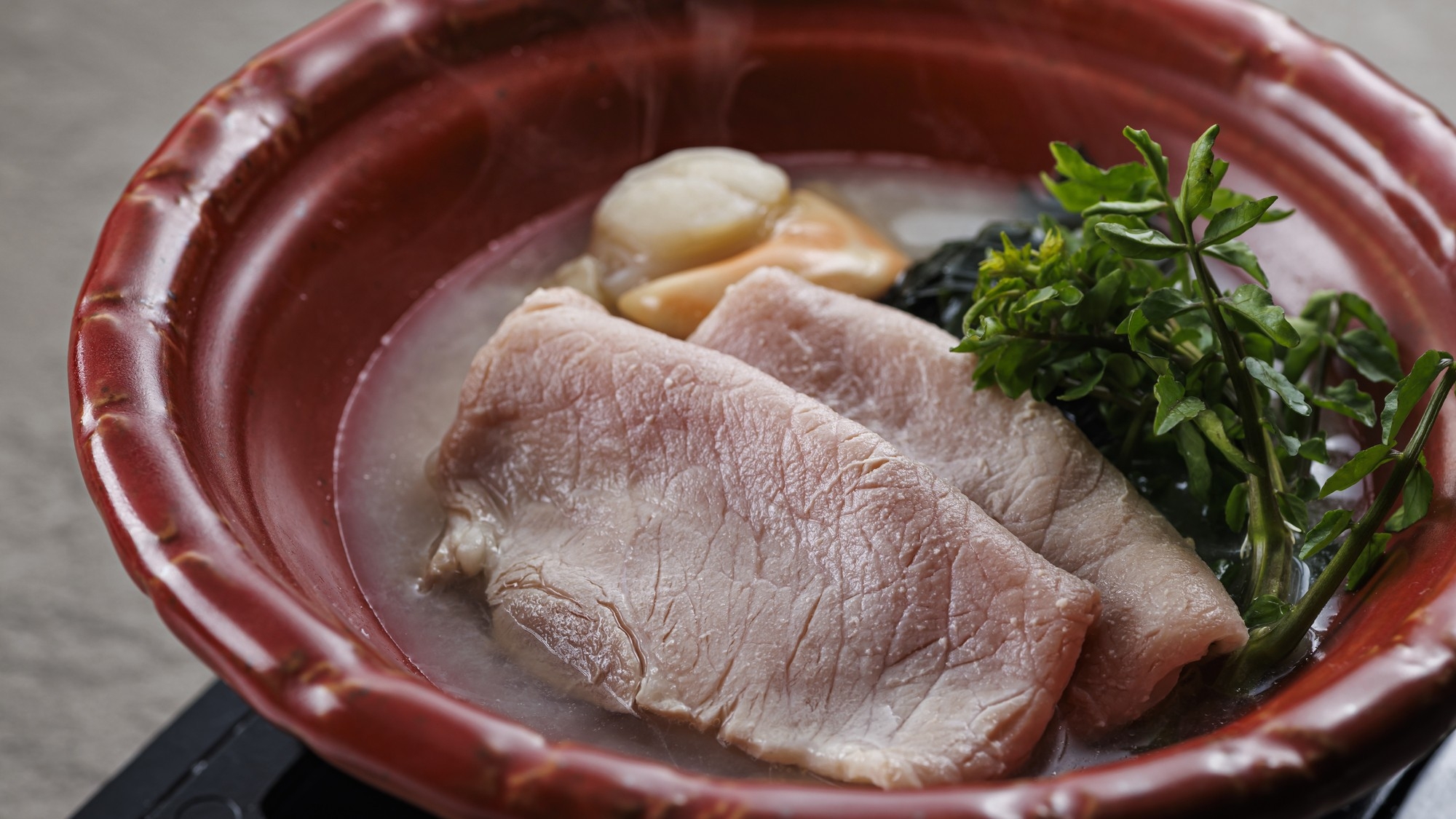 ＜1泊2食付き基本プラン＞【季節の会席】静岡県の旬を味わう和洋折衷の会席プラン