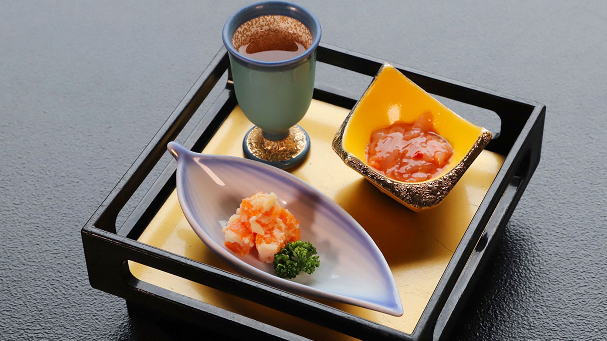 潮騒プラン＊伊勢えび・鮑付き 