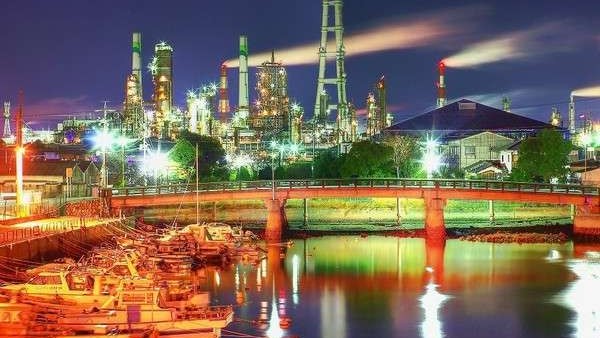 【当館から車で１０分】美しい工場夜景が楽しめる♪夜景コンビナート