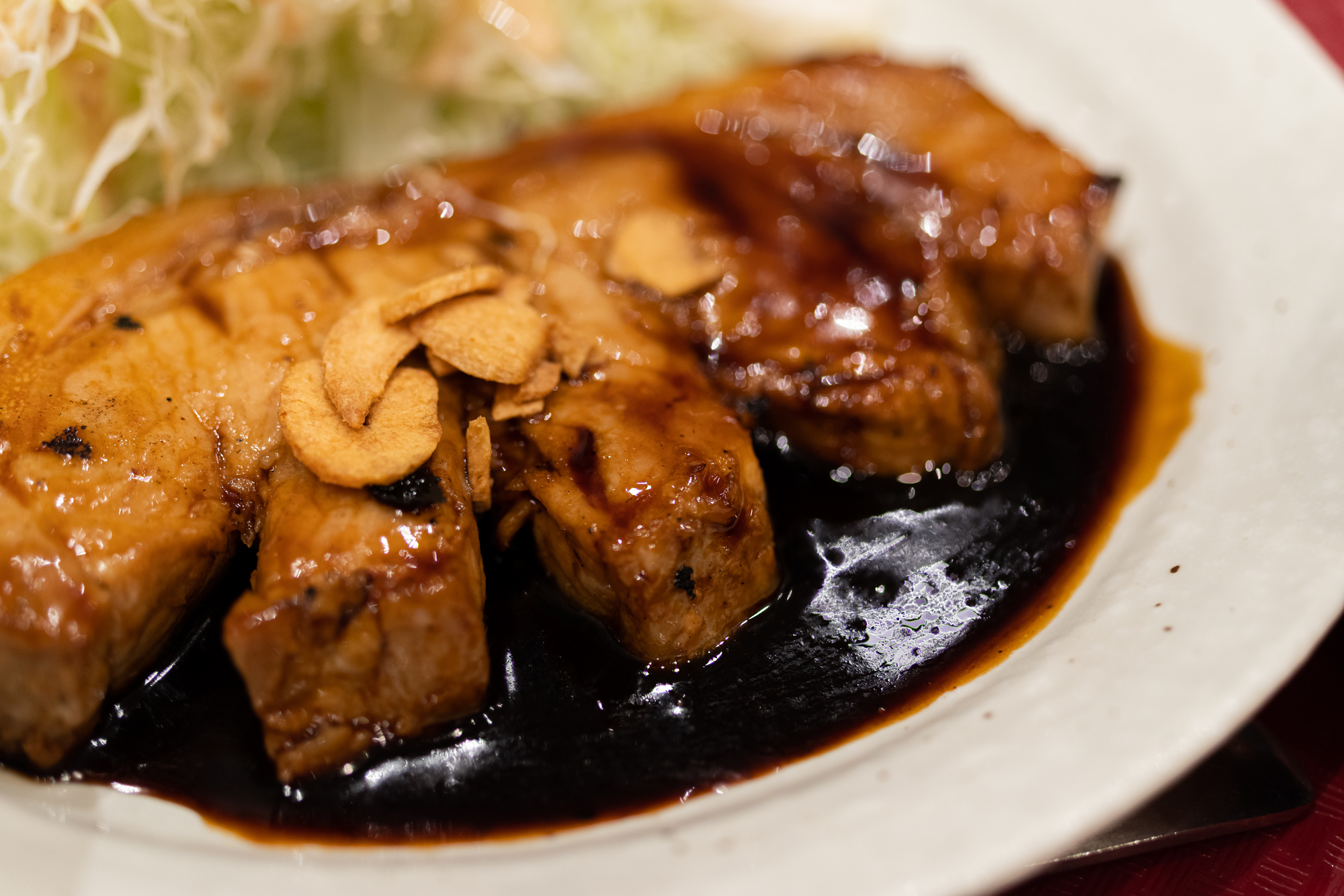 ここでしか会えない本場の味「とんてき」を四日市で※イメージ