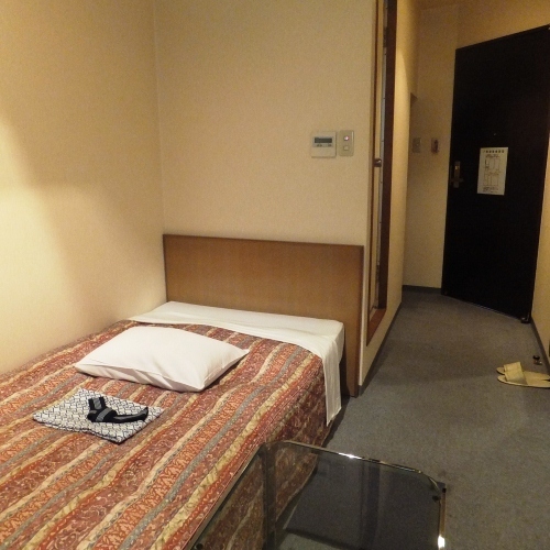 [Single room] Ideal for business and traveling alone! The size varies slightly depending on the room.