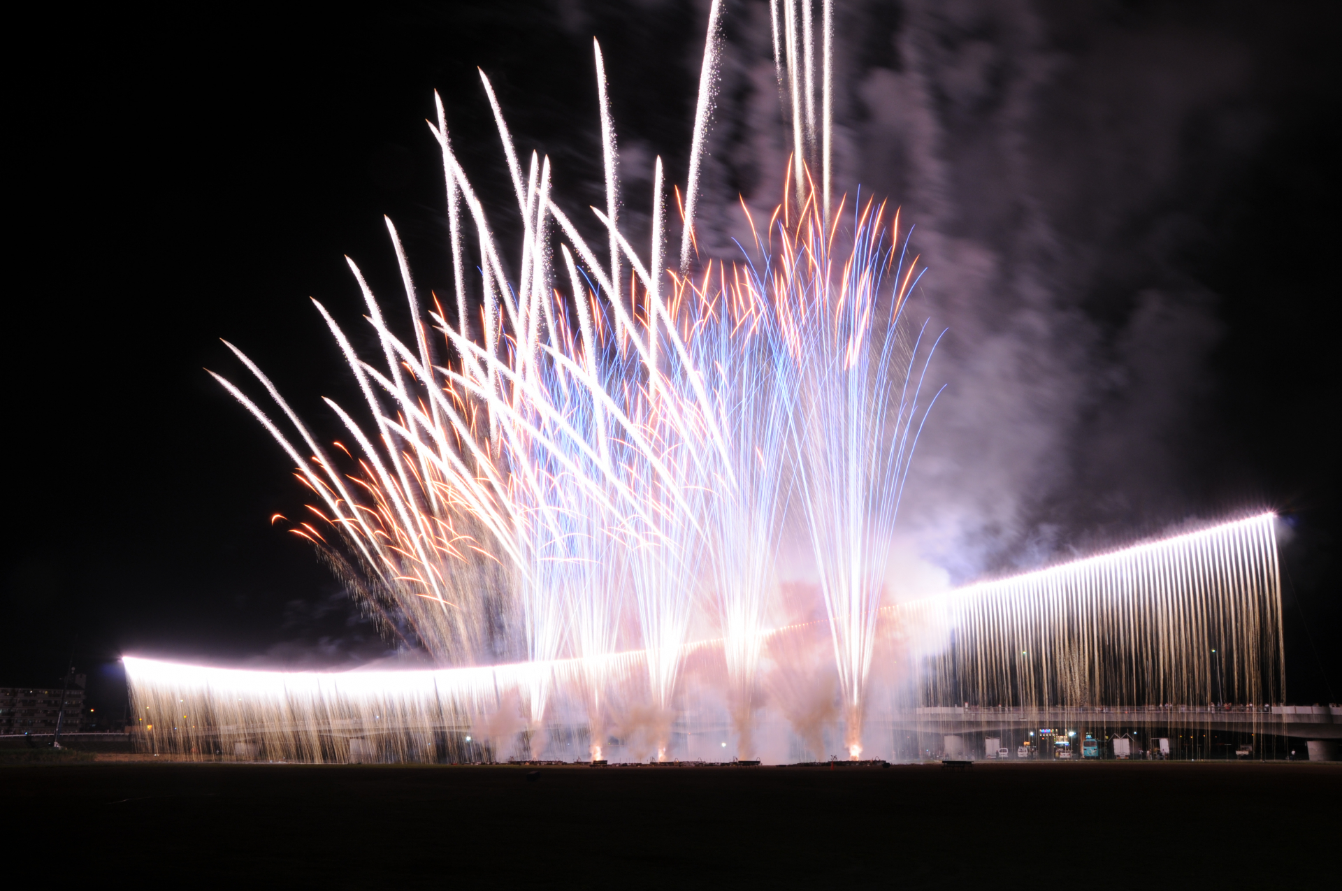 第37回小田原酒匂川花火大会は2026年8月1日(土)開催