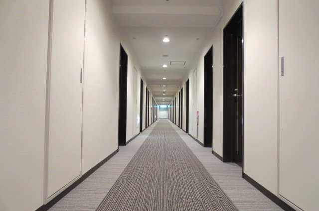 【客室までのフロア】