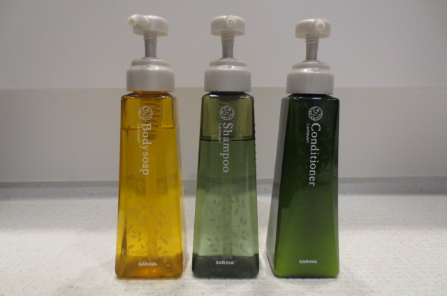 ユニバーサルツインにはコンセプトに沿って肌にやさしい【シャンプー類】を