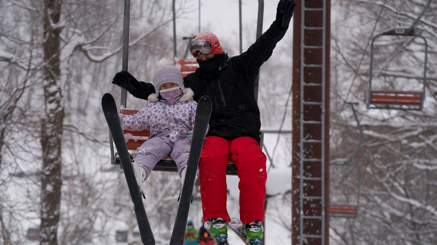 さっぽろばんけいスキー場　リフト券付(4時間)ランチ付+フルレンタルセット宿泊プラン｜素泊まり