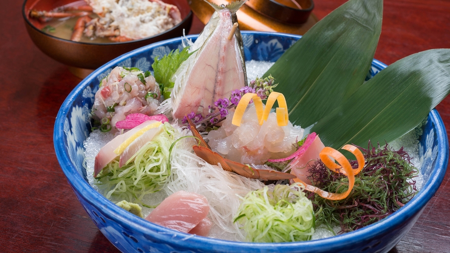 *【夕食一例（鶴上コース）】ここでしか味わえない美味極まる料理の数々をお愉しみください。