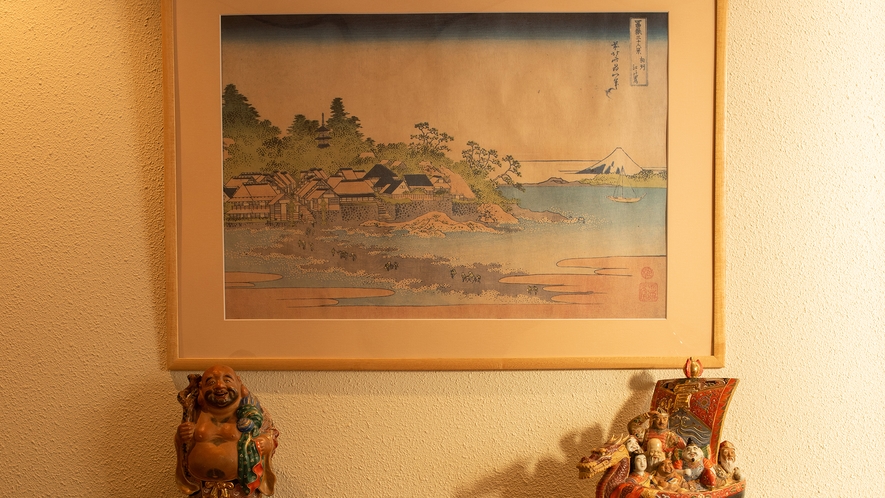 *【展示作品】江の島に関わる作品を展示しております。是非ご覧くださいませ。