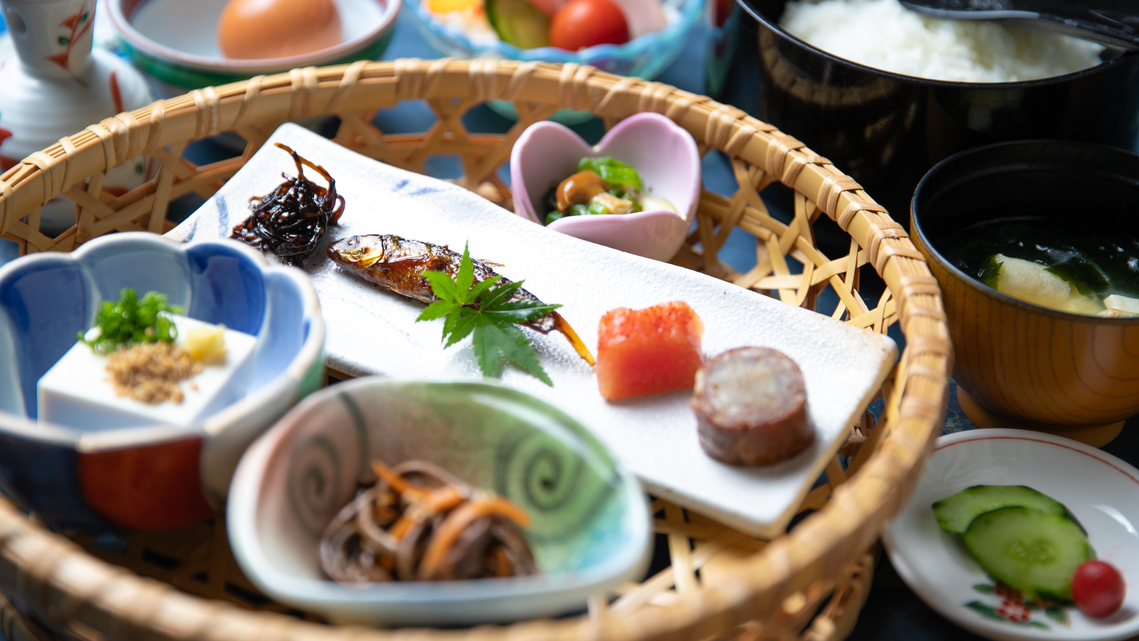 朝食：身体に優しい和朝食＜一例＞