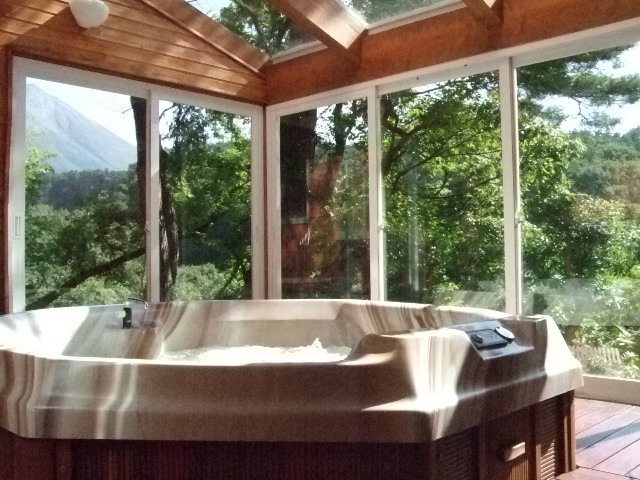 Jacuzzi