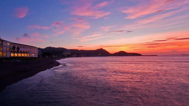 【休暇村からの景色】～夕暮れの海岸風景～　朝焼け・夕暮れの富士山をお楽しみください