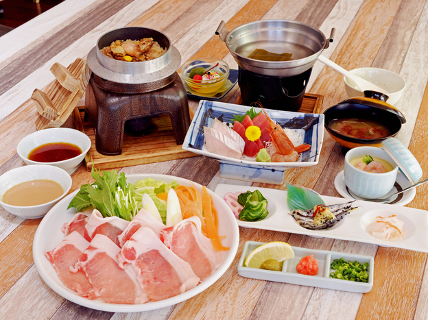 基本の夕食　豚しゃぶと刺身御膳　１泊２食付