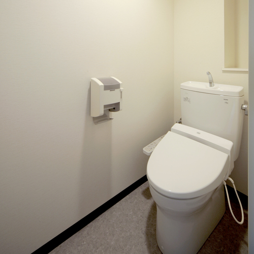 [One example of single S toilet] Separate bath, toilet and washbasin! Of course, it comes with hot water washing ☆