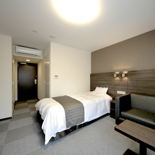 [Single S example] This is a popular room with separate bath, toilet, and washbasin ♪ Beds are of course semi-double size ★