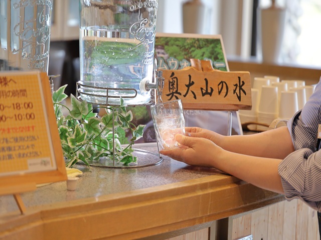 奥大山の天然水