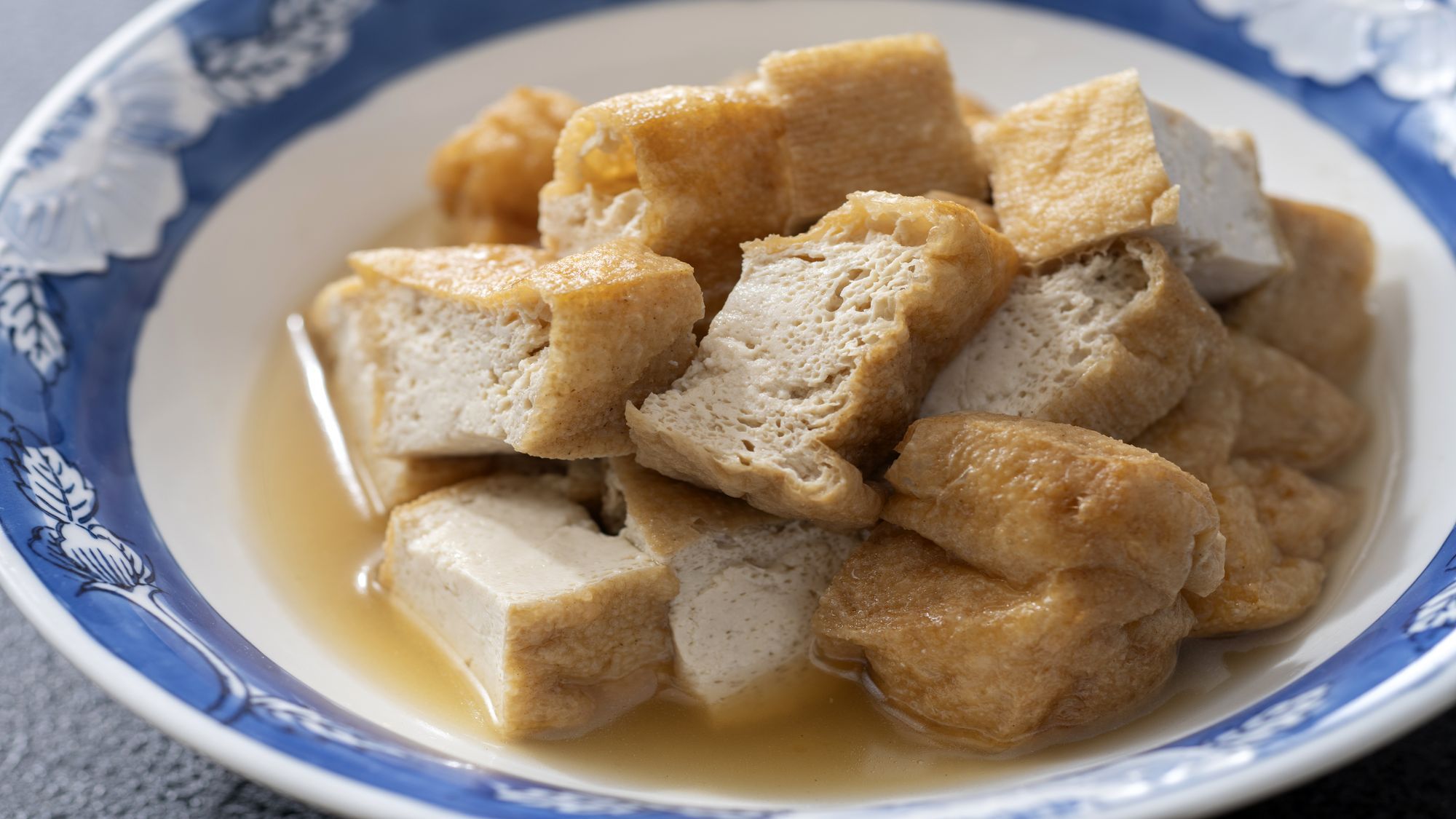 《福井県立恐竜博物館》迫力の恐竜化石の宝庫を楽しめる！常設展チケット引換券付プラン【土地の恵み会席】