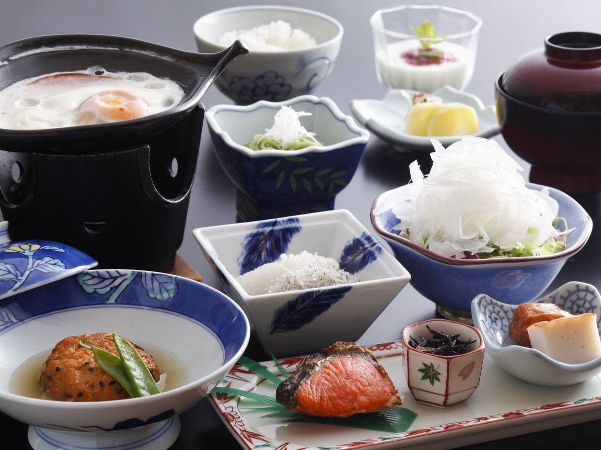 【期間限定】温泉＆料理旅館の朝ごはんをご賞味あれ◎島の和朝食付きプラン◎