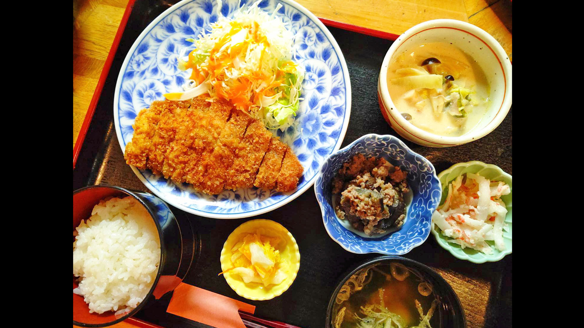 【夕食一例】和やかなひとときをお楽しみいただける献立です