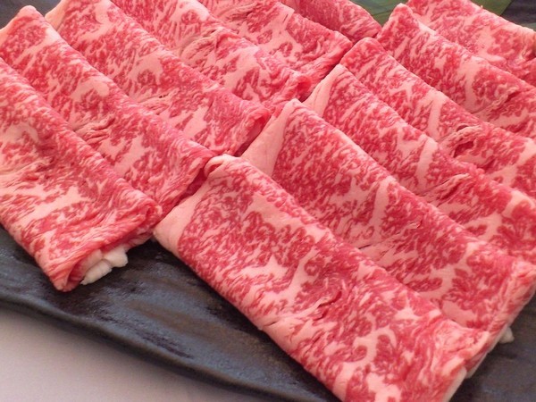りんごで育った信州牛