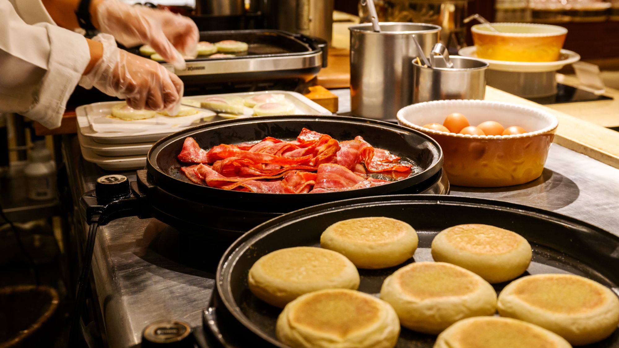 朝食ビュッフェ一例「オールデイダイニング コラーロ」