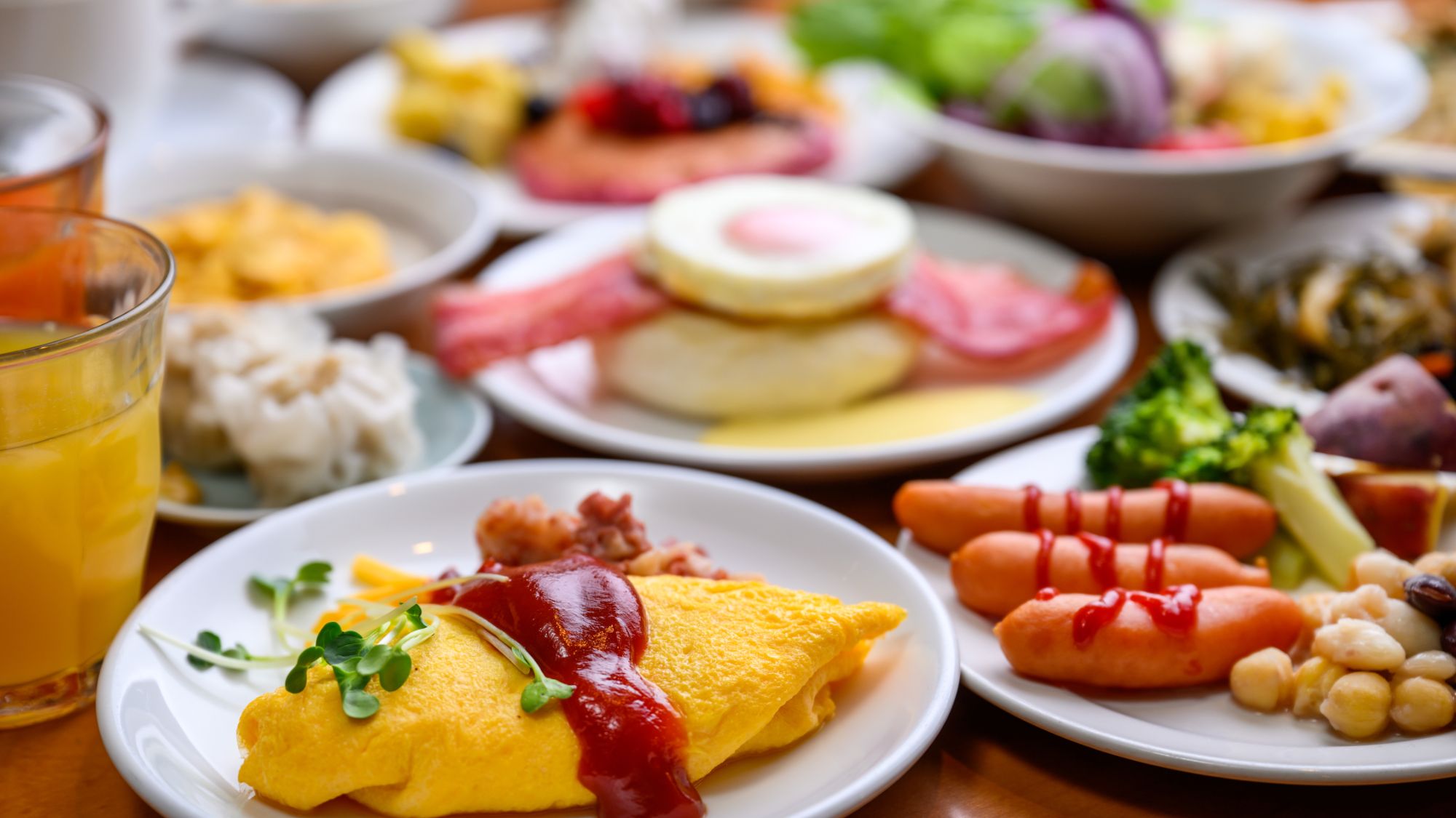 朝食ビュッフェ一例「オールデイダイニング コラーロ」