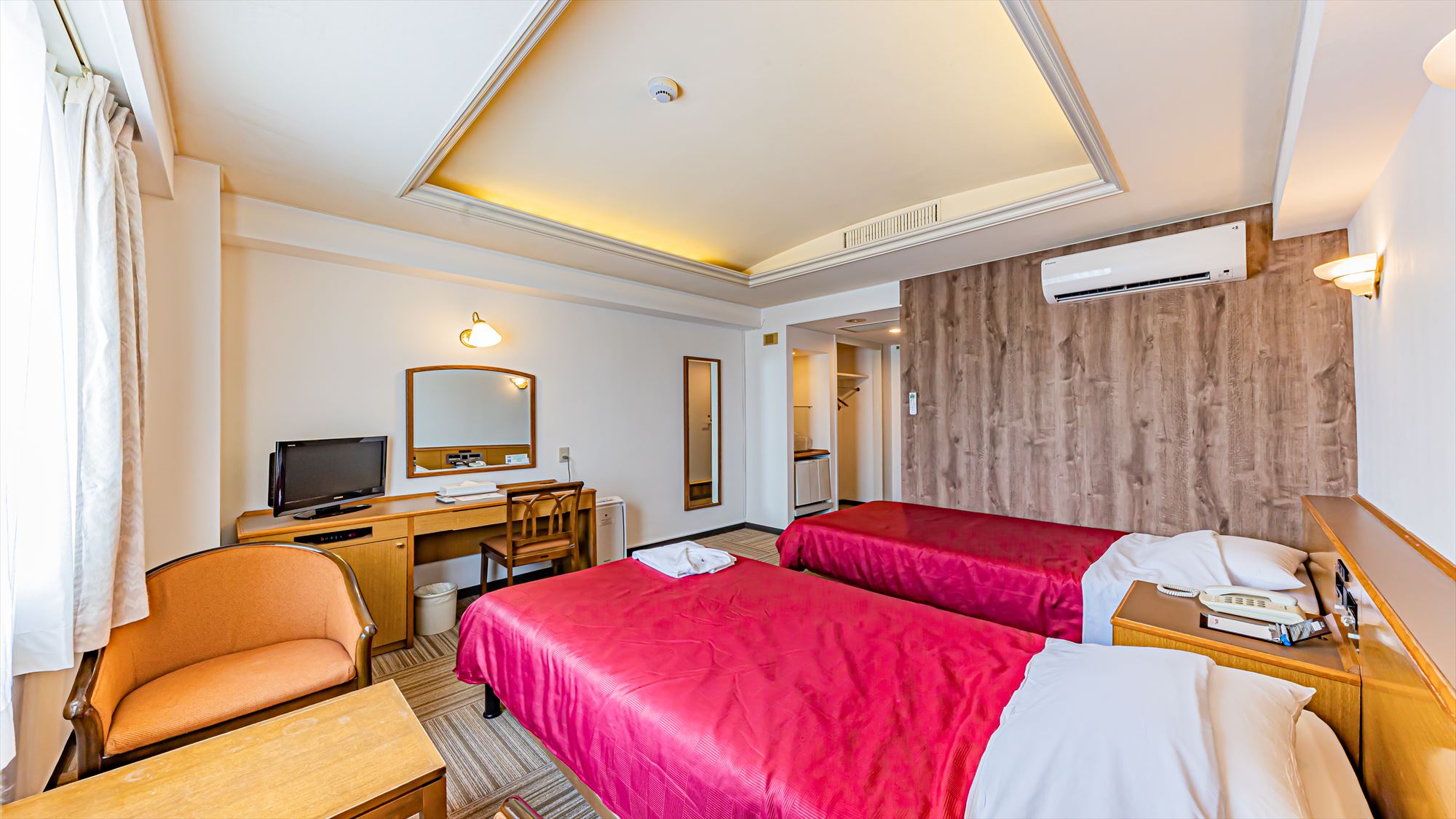 【客室】ツインルーム／21平米　定員：1～3名