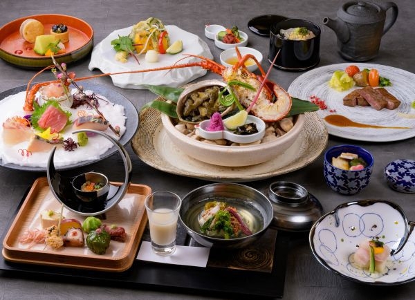 料理長おすすめ！◆伊勢海老・鮑・和牛付　特選料理プラン