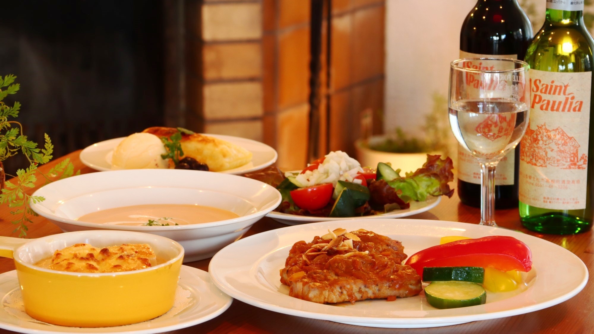 【清里の春を満喫】草原と新緑の季節！夕食時ワンドリンクサービス♪時期が合えば絶景の桜も【1泊2食付】