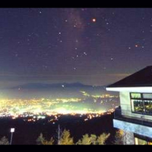 夜景も最高なロケーション　高峰高原