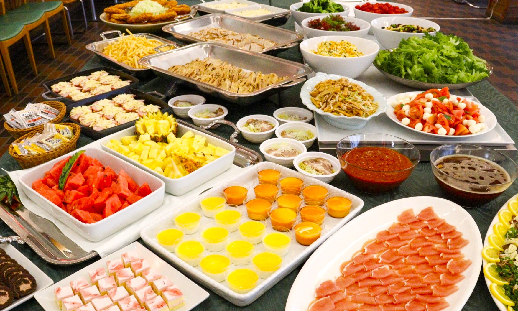 レストランラクーン　ディナービュッフェ２