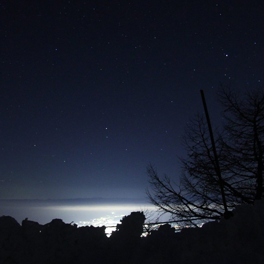 夜景ツアー街の光がまさに宝石を散りばめたような景色。