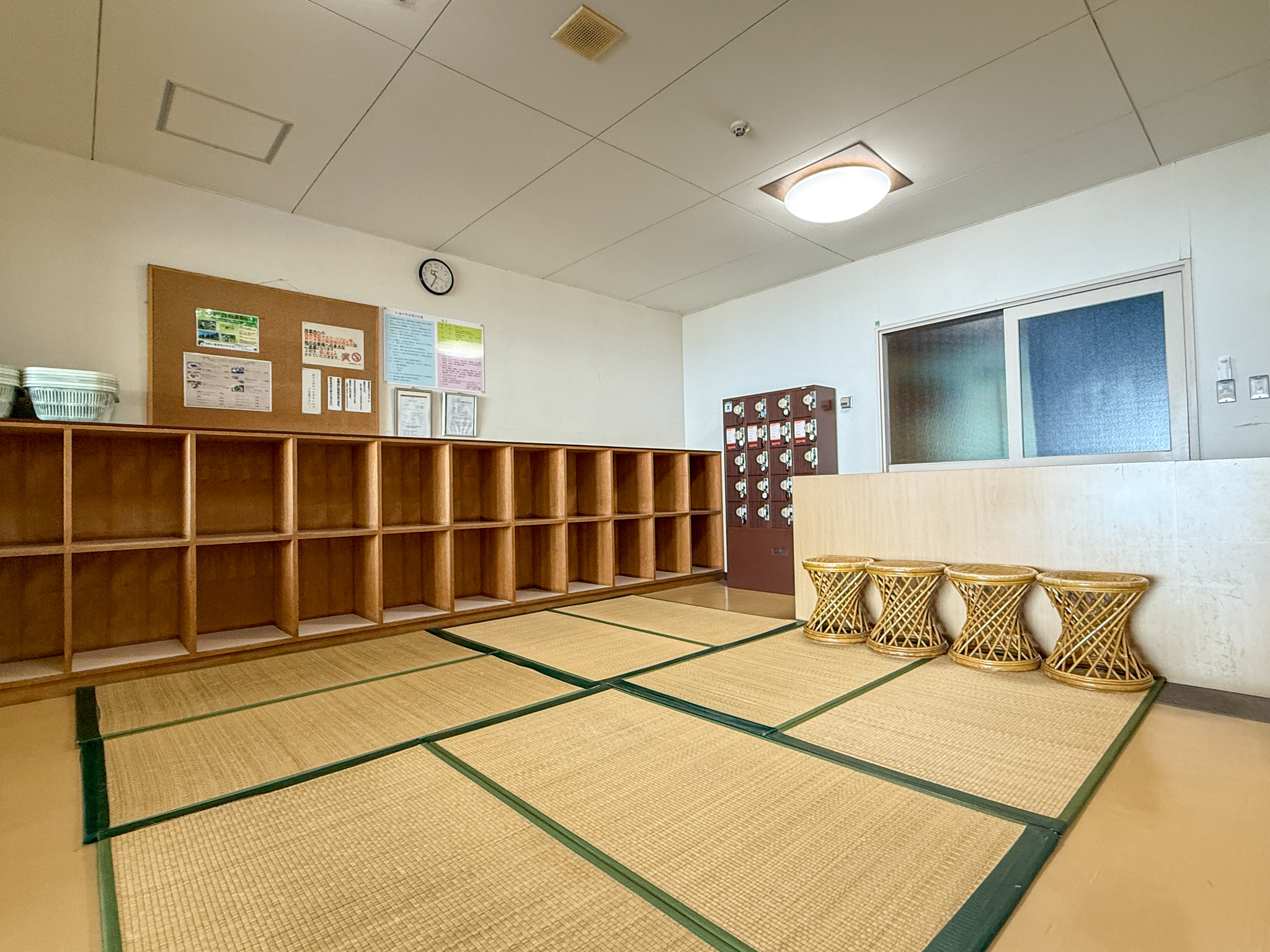 大浴場　更衣室（男性）