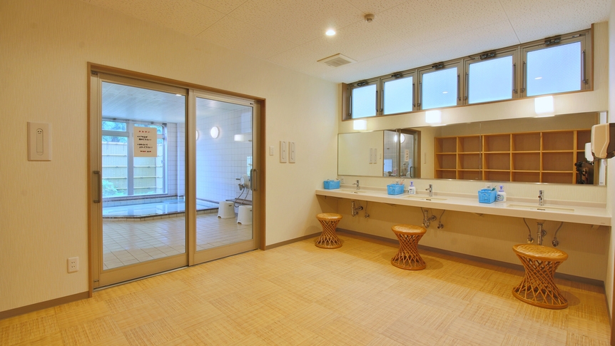 ≪ジューシー焼肉プラン≫◆ファミリー＆グループに大人気◆室内で安心エンジョイ！