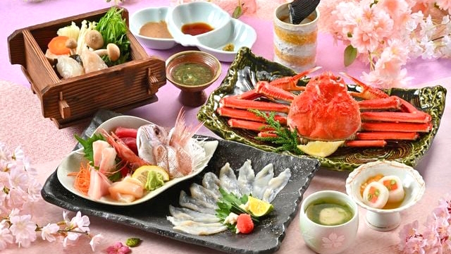 【春爛漫メインだけでいーの！1泊2食付】夕食は「天然能登ふぐとずわい蟹」2025