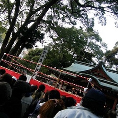 【冬】　2月には来宮神社で節分祭が執り行われます