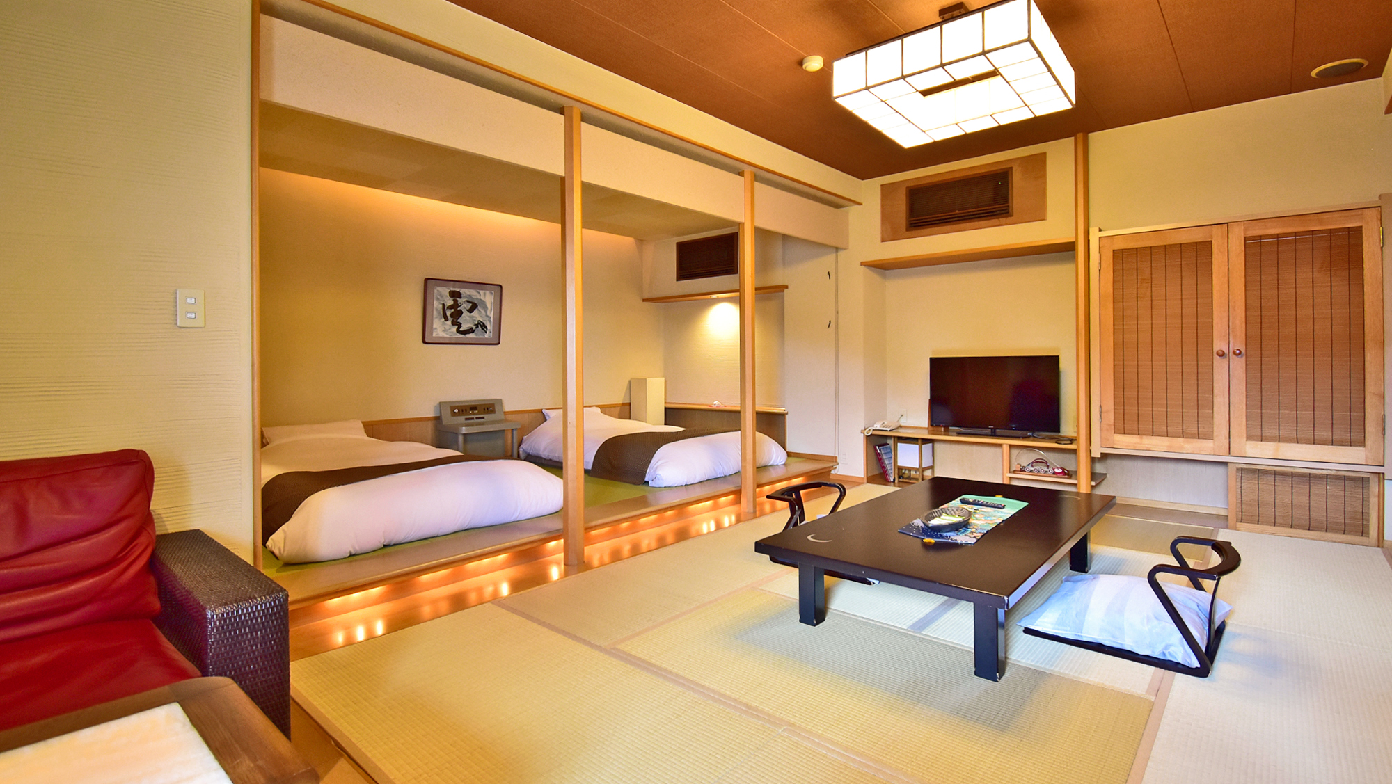 【翠-KAWASEMI-】ツインローベッドを配した海側露天風呂客室