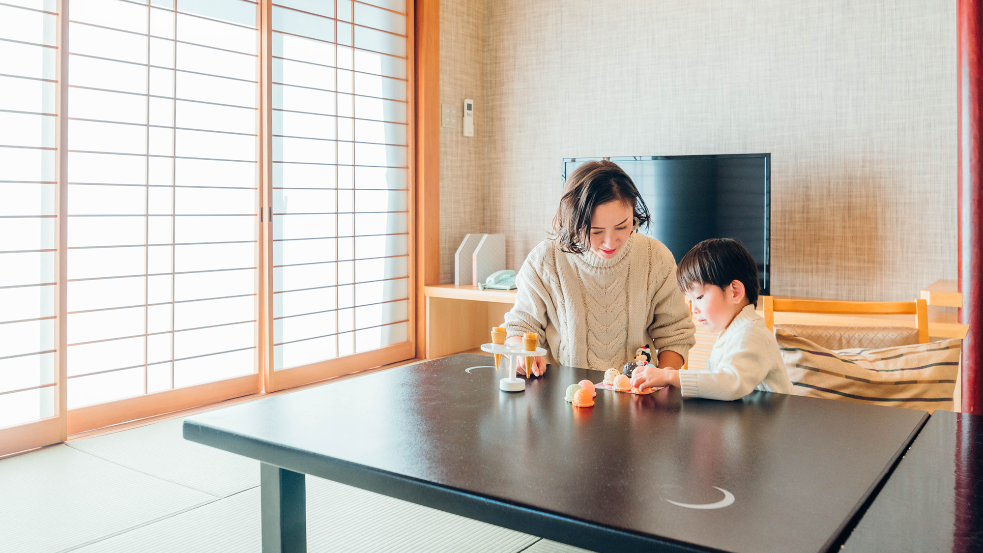 ゆったり広々お部屋だからご家族でのご利用にも最適です。