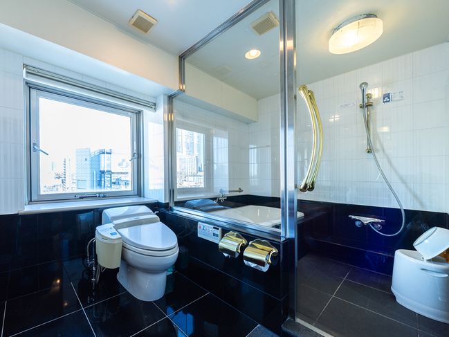 スイートルーム浴室