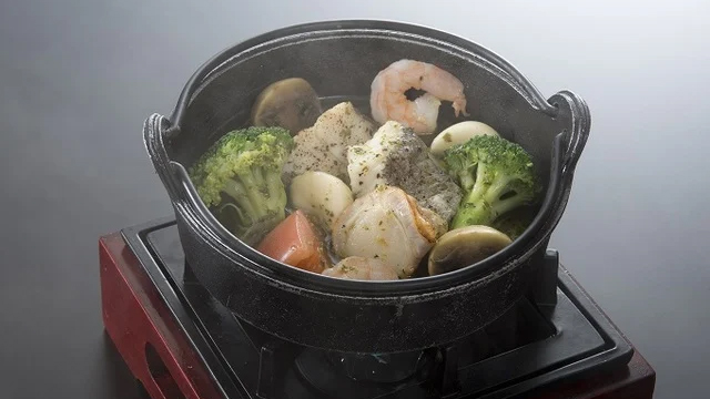 【シーサイドビュッフェ】真鱈のアヒージョ