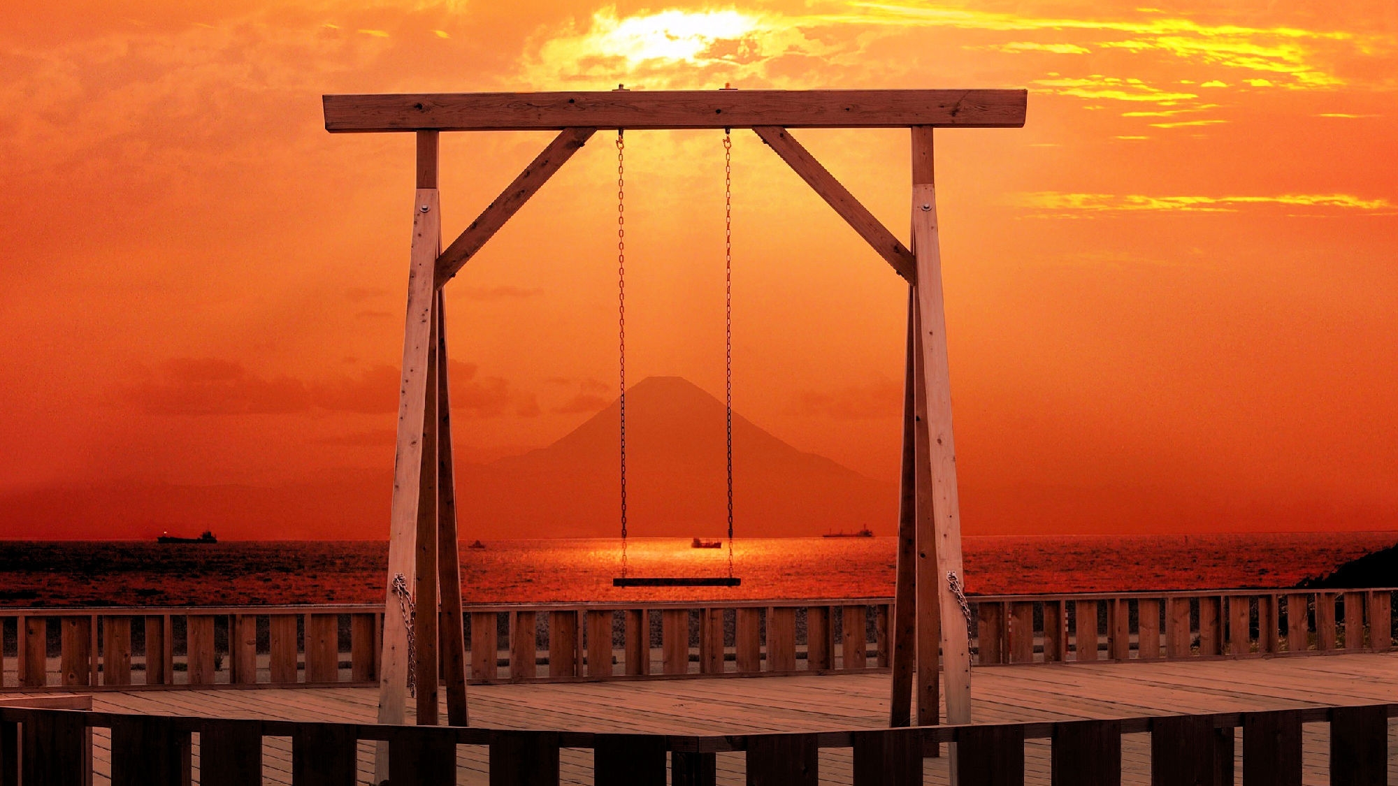 【お誕生日・記念日プラン】夕食時やお部屋でのサプライズにぴったり！ホールケーキ付●昇鶴会席（基本会席