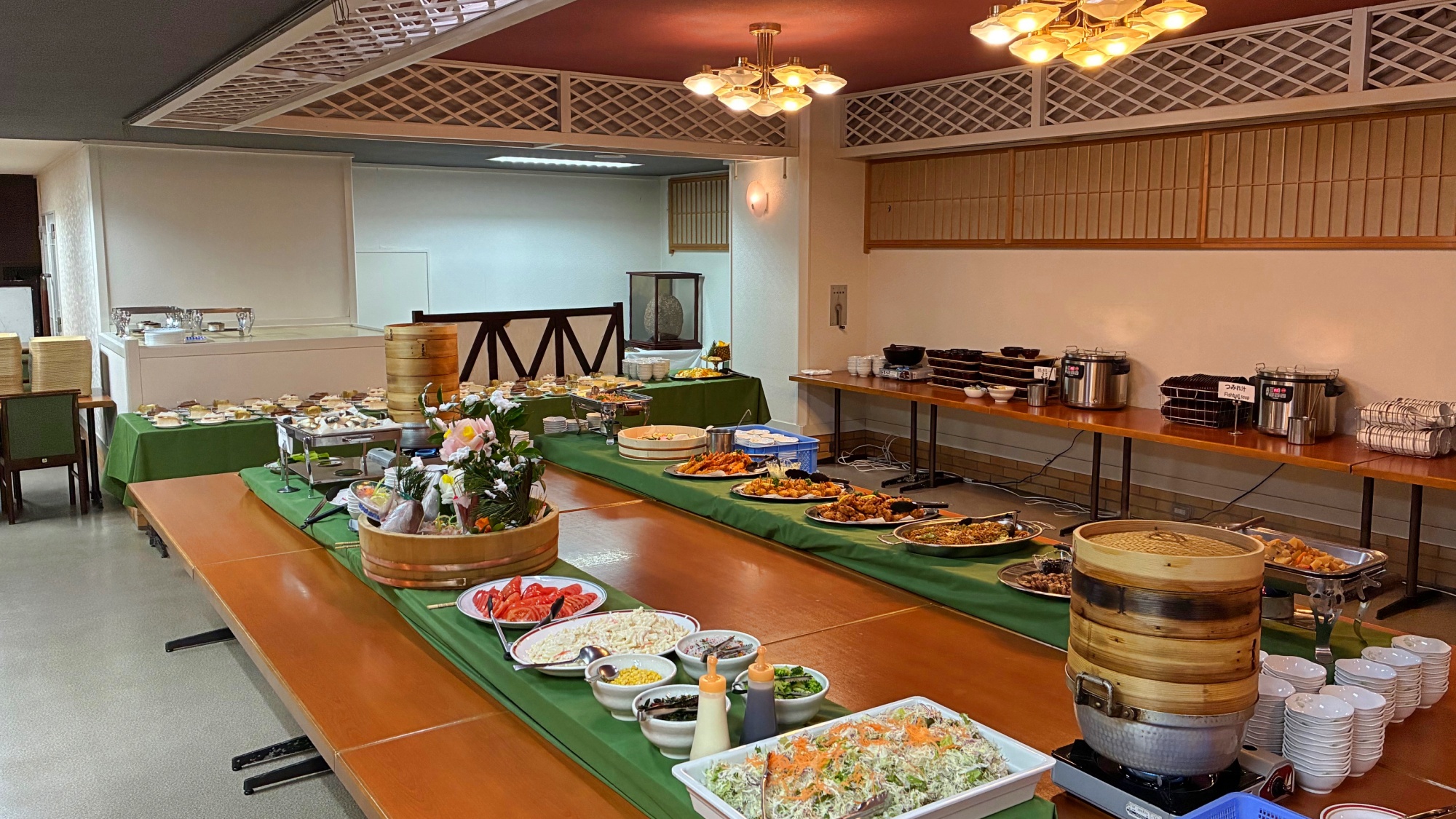 *夕朝食一例/バイキング