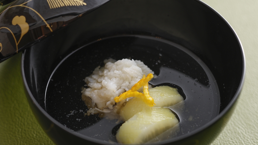【楽天トラベルサマーSALE】■和食・特選■旬の素材を最も美味しく〜美味へのこだわり〜特選緑亭会席