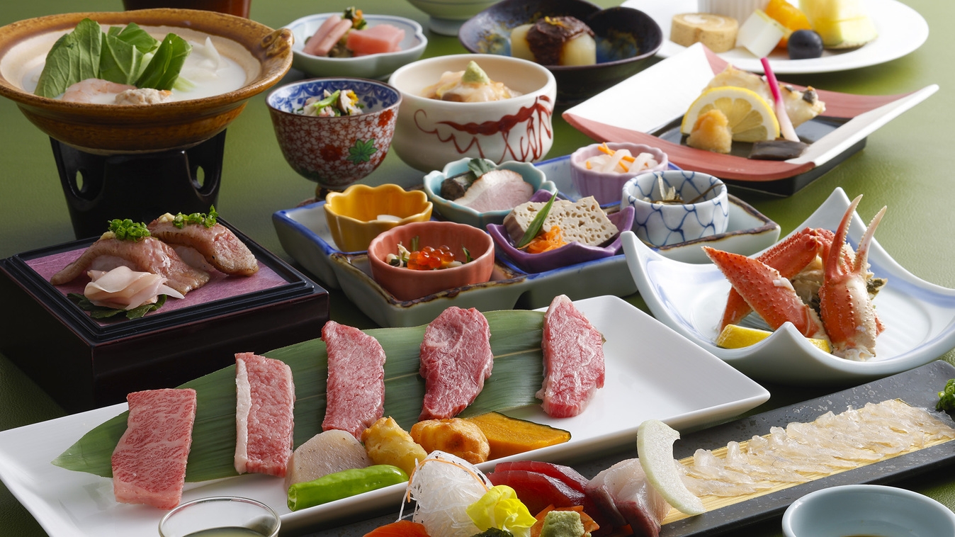 【冬の大人旅】個室で味わう冬のご馳走◆飛騨牛5種食べ比べと冬の味覚「ずわい蟹・てっさ・汐ぶり」