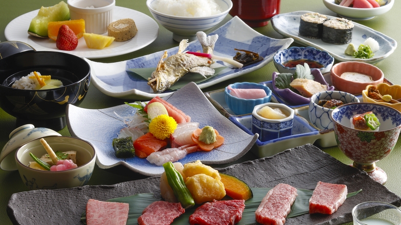 【楽天トラベルサマーSALE】■和食・特選■旬の素材を最も美味しく〜美味へのこだわり〜特選緑亭会席