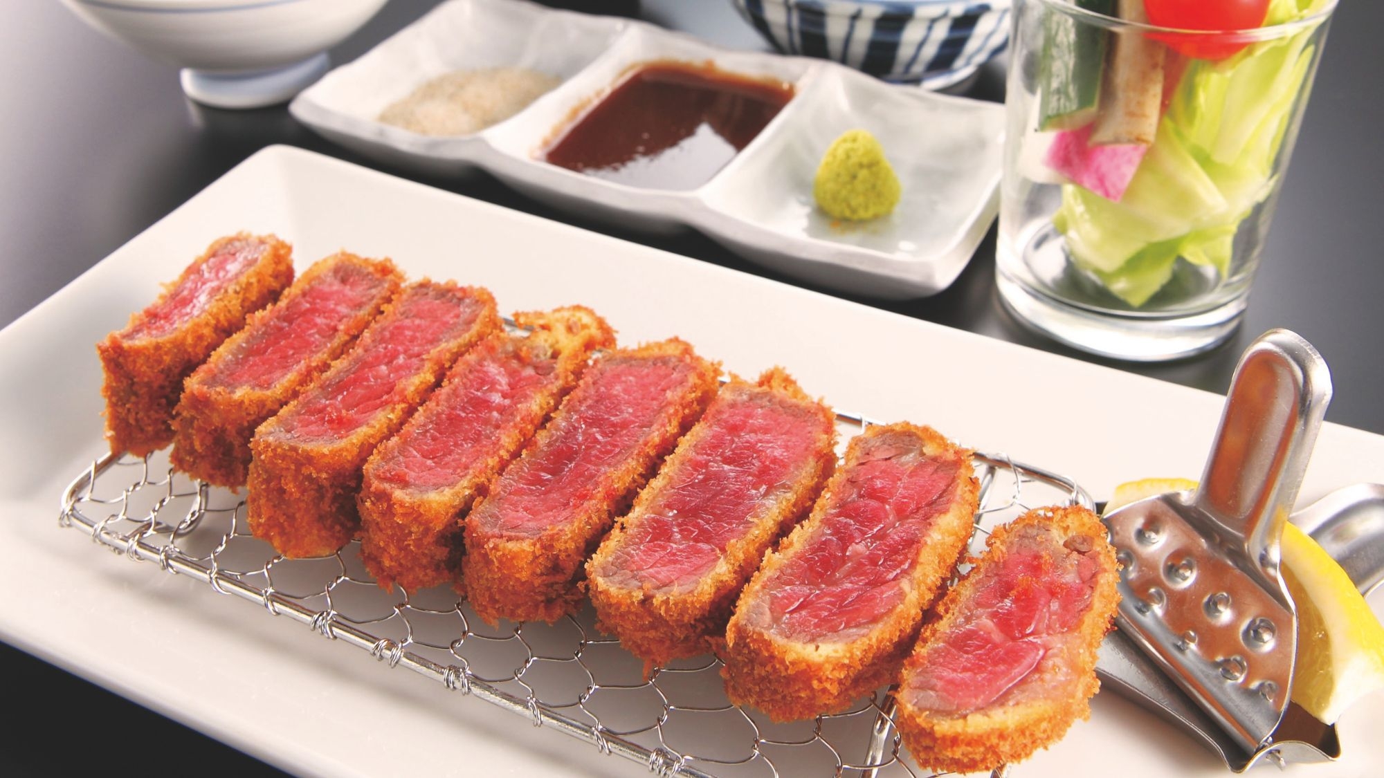 【昼の日帰り】兵衛向陽閣×有馬本喜楽別館　温泉＆ビフカツランチ満喫プラン／商品No.TF03