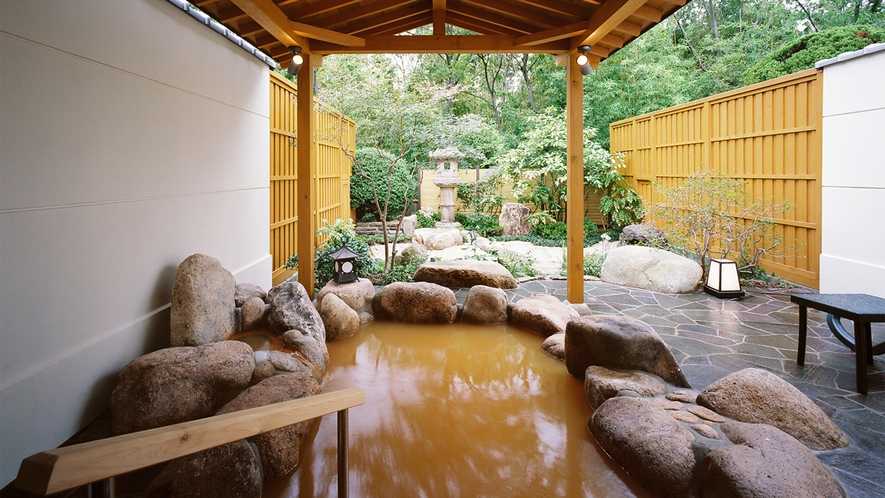 貸切露天風呂「朝霧」