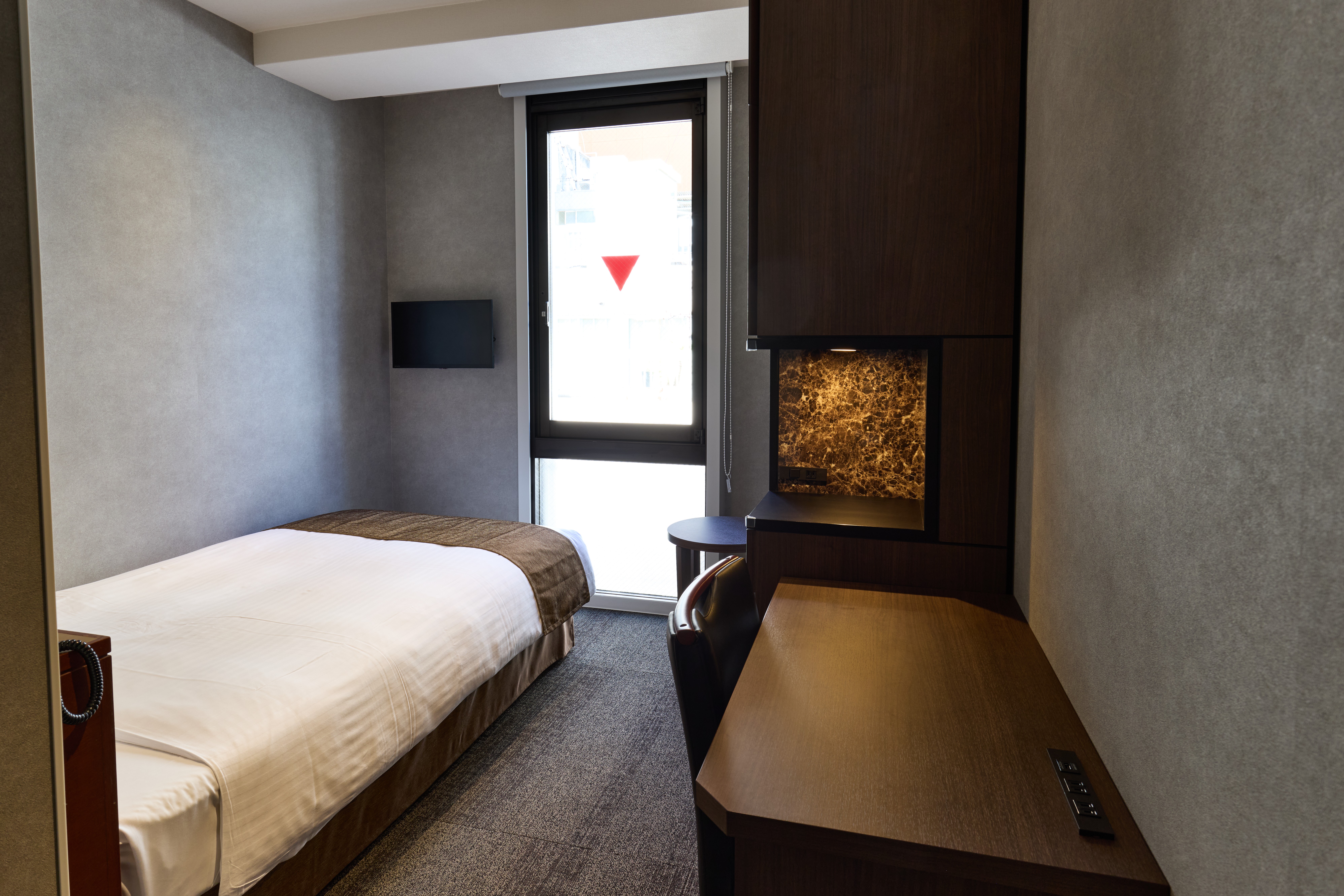 【禁煙】スーペリアシングル(13.6平米)2025年リニューアル